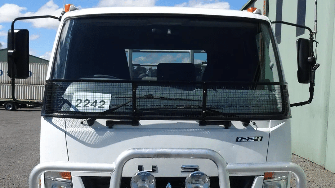 2017 Used Mitsubishi Fighter Tray