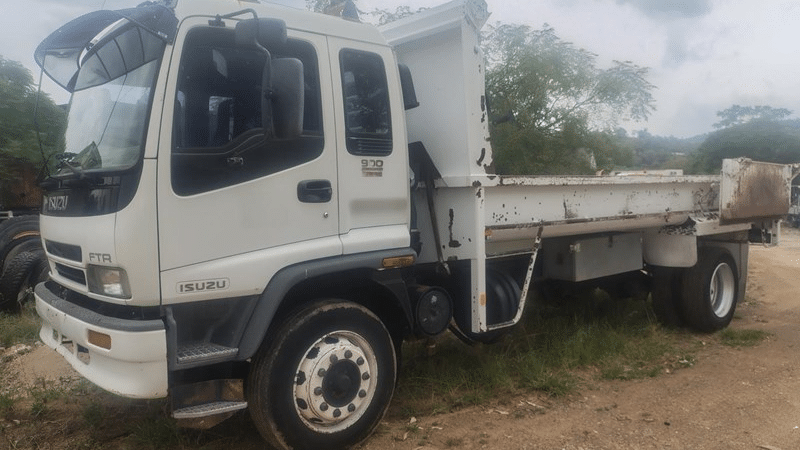 2004 Used Isuzu F-Series Tipper