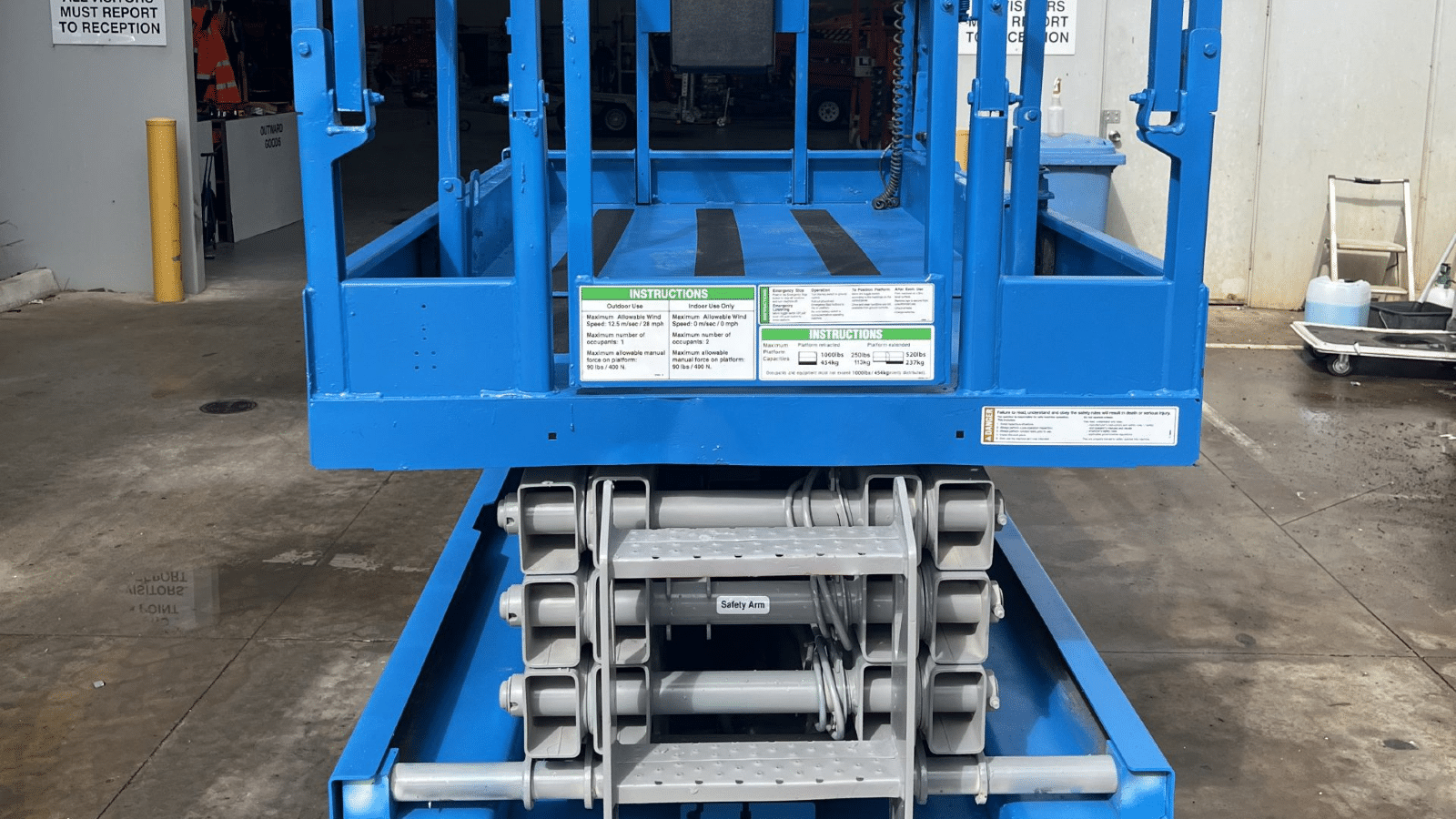 2012 Used Genie GS-2646 Scissor Lifts