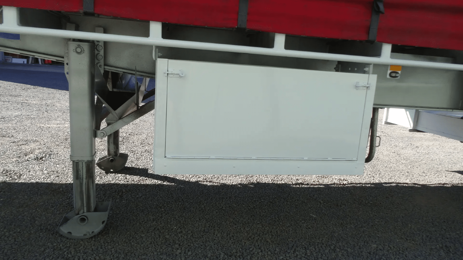1998 Used Freighter Curtainsider