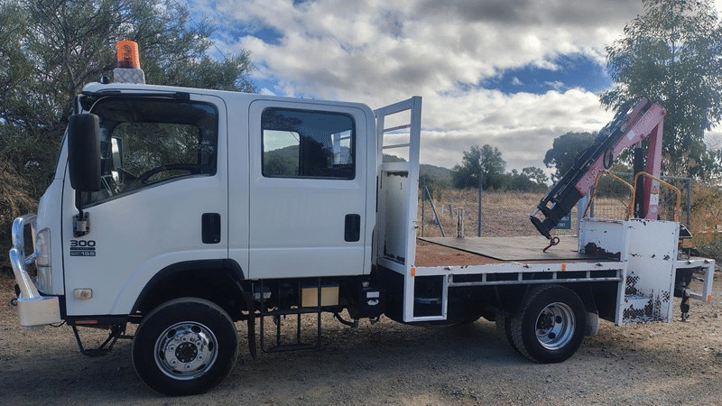 2012 Used Isuzu N-Series Crane Truck