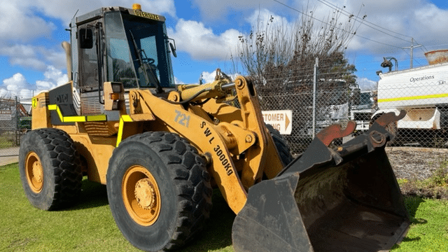1998 Used Case 721B Loaders