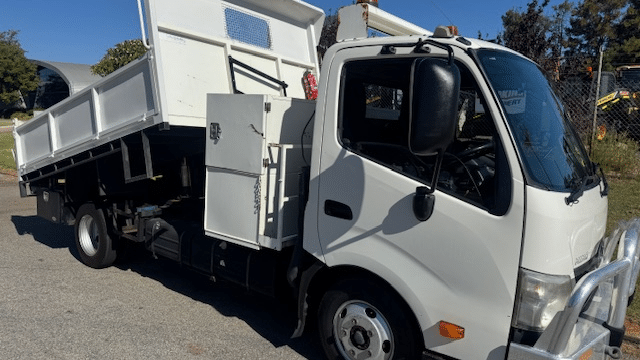 2013 Used Hino Tipper