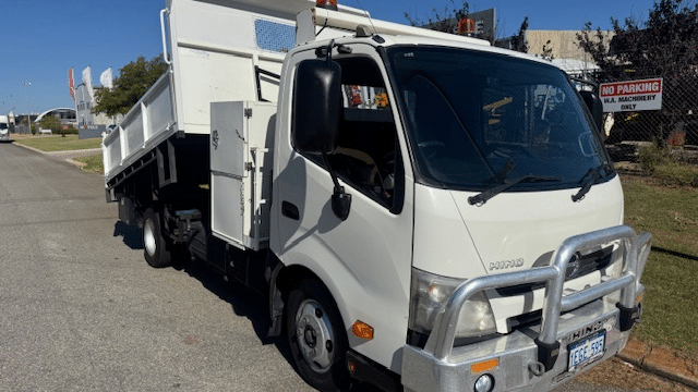 2013 Used Hino Tipper