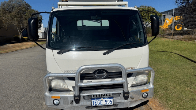 2013 Used Hino Tipper