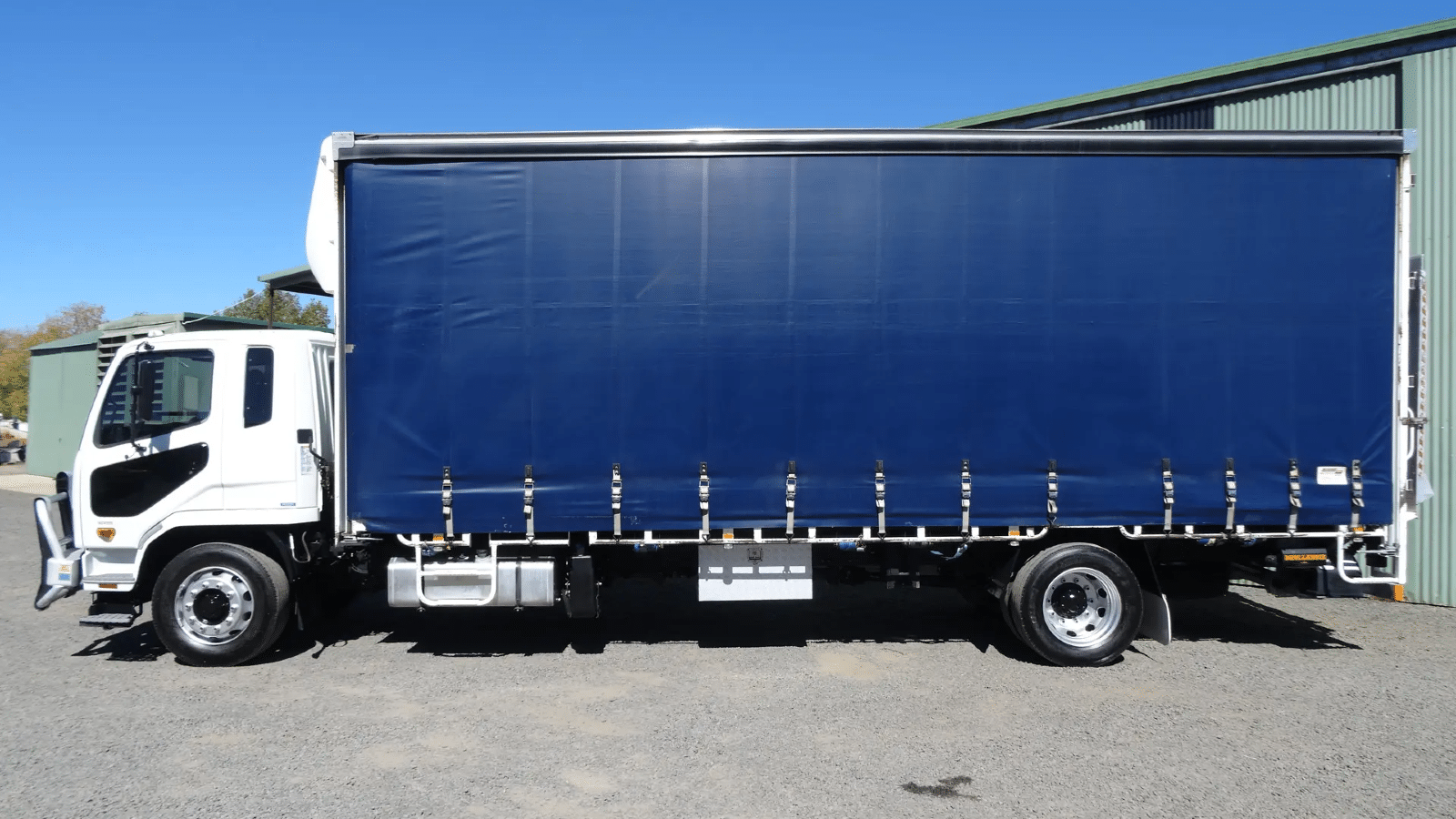 2017 Used Mitsubishi Fighter Curtainsider