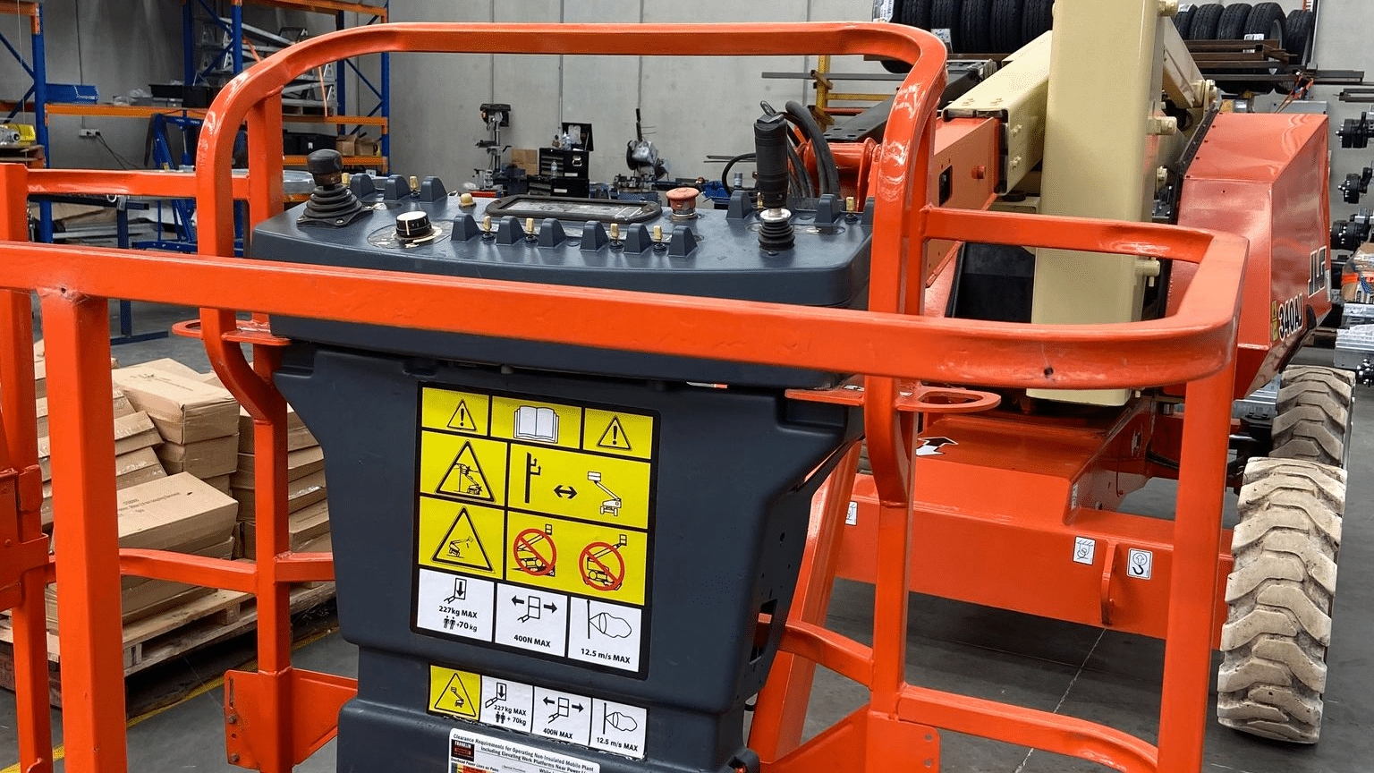 Used Jlg 340AJ Boom Lifts