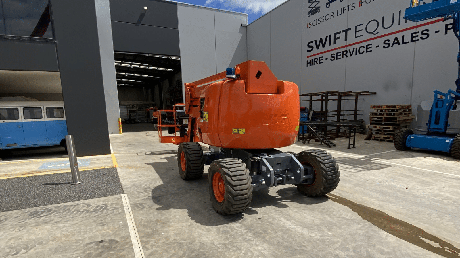 Used Jlg 450AJ Boom Lifts