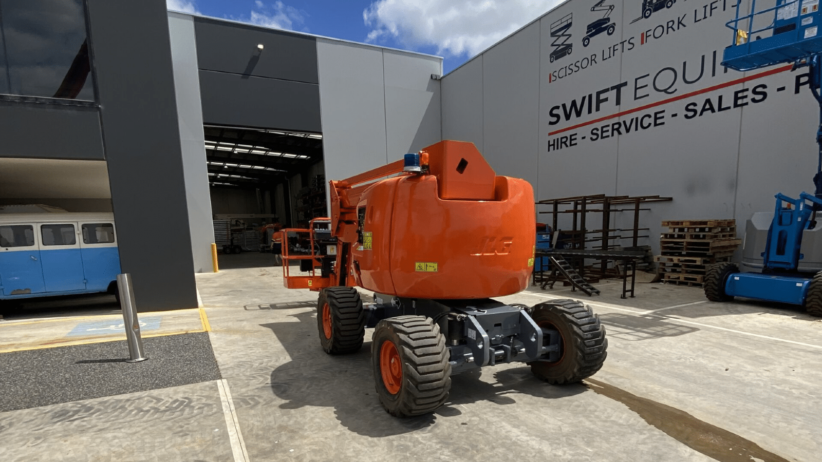 Used Jlg 450AJ Boom Lifts
