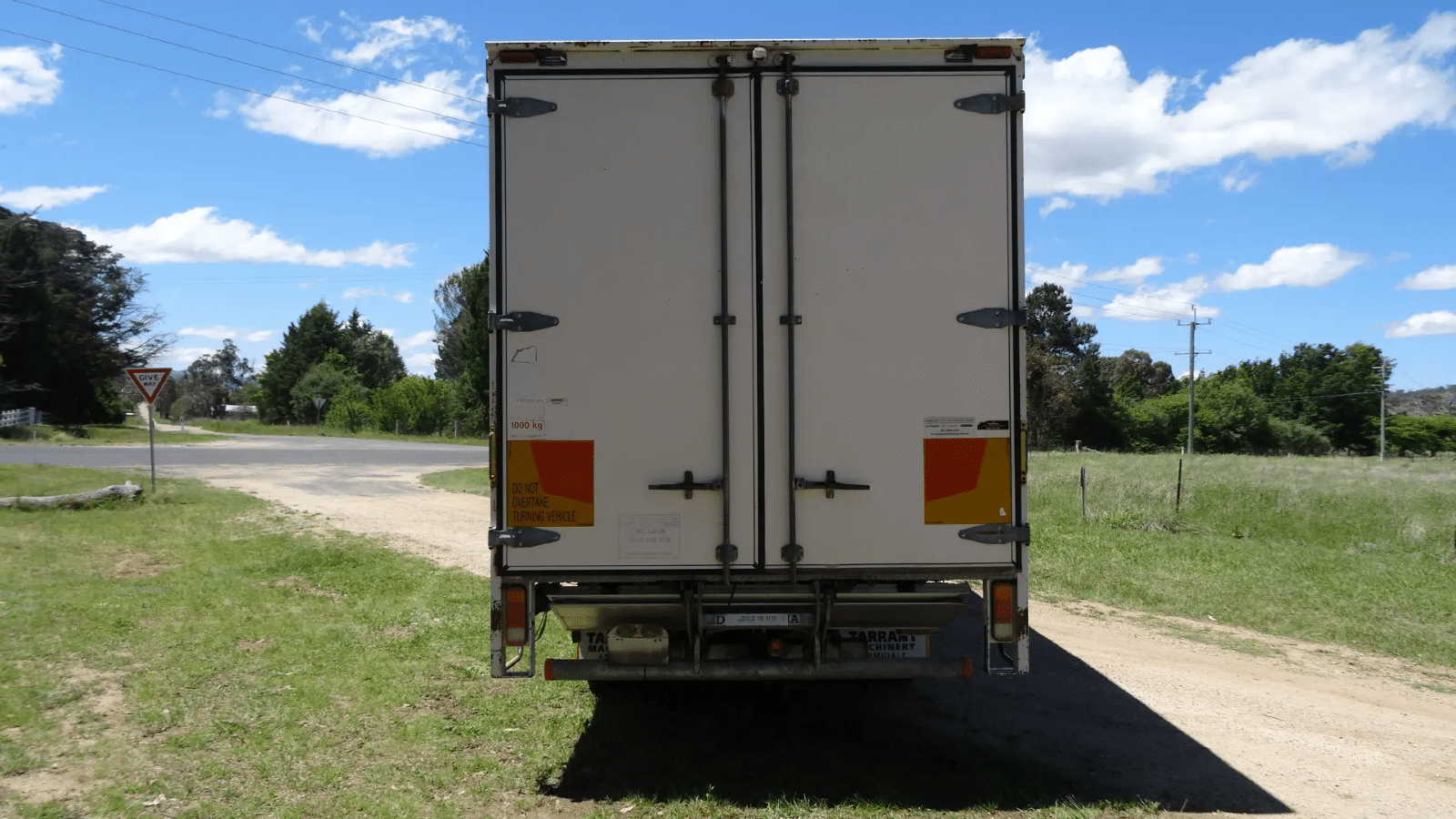 2016 Used Mitsubishi Fighter Curtainsider