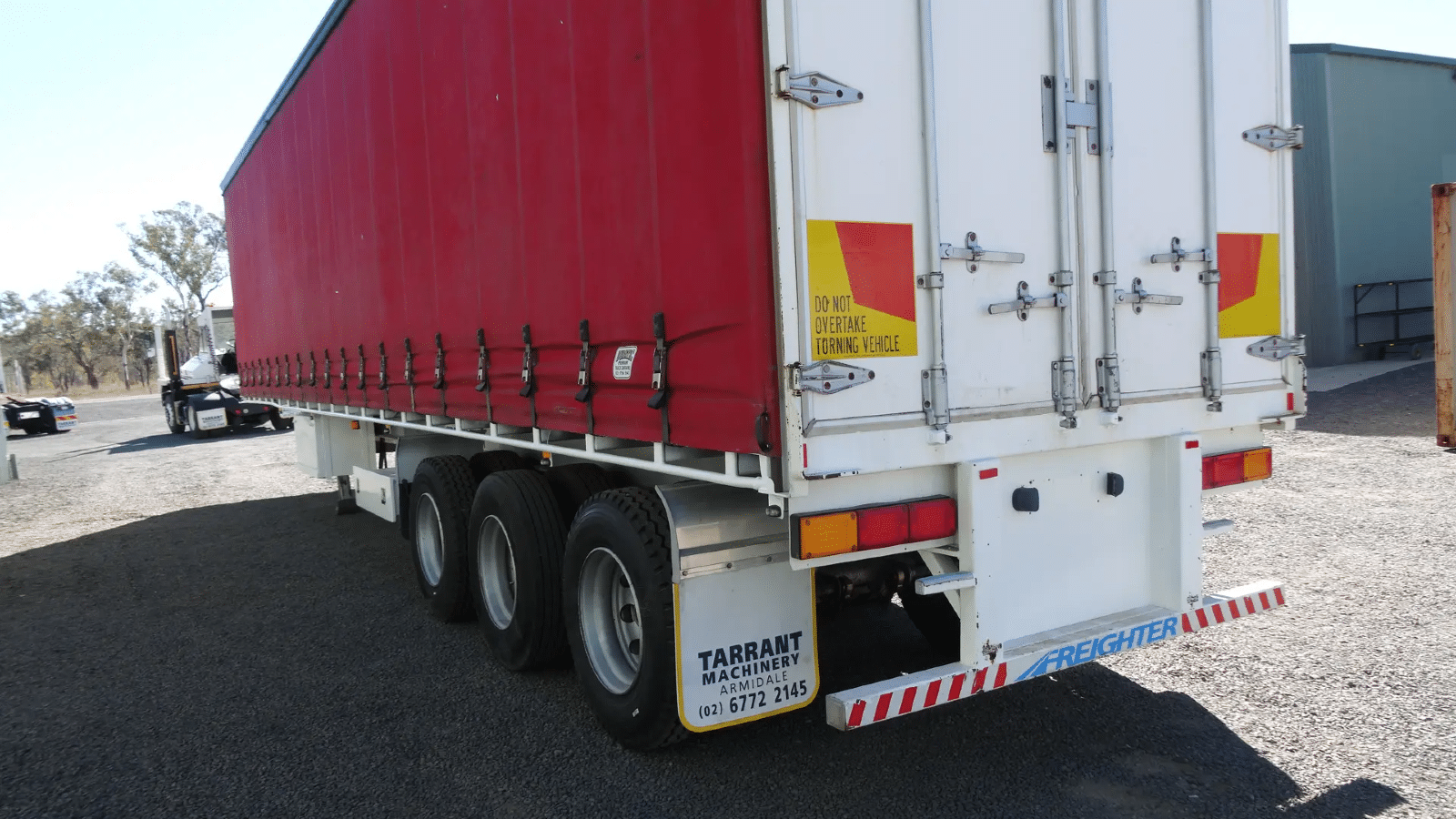 1998 Used Freighter Curtainsider