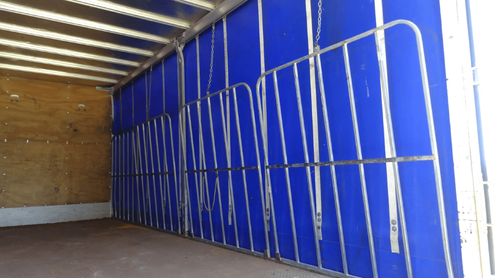 2016 Used Mitsubishi Fighter Curtainsider