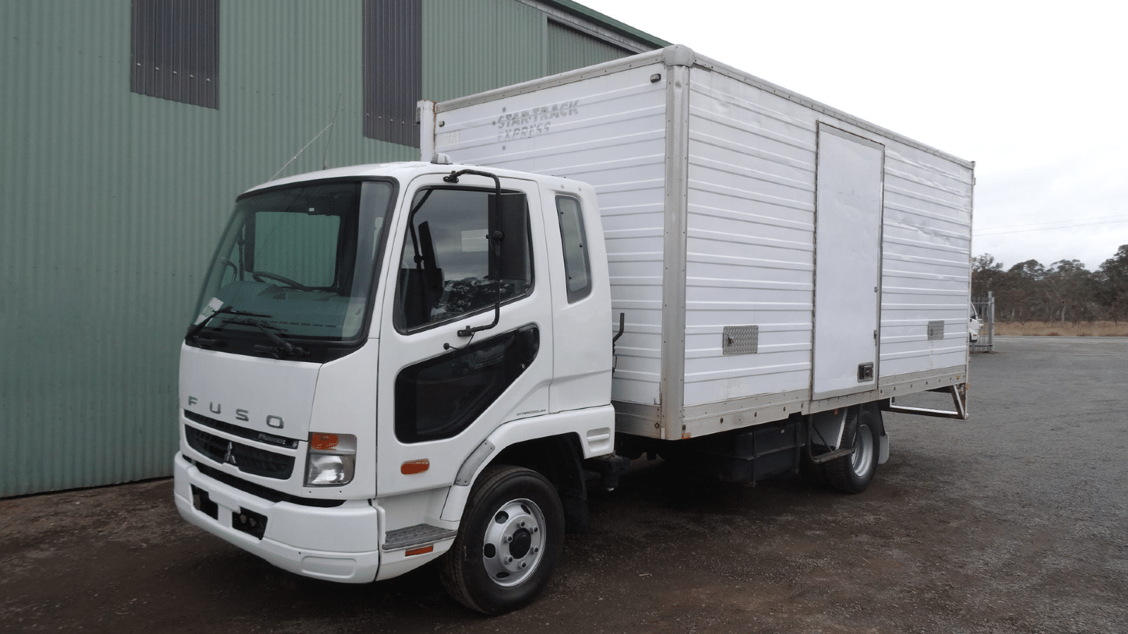 2008 Used Mitsubishi Fighter Curtainsider