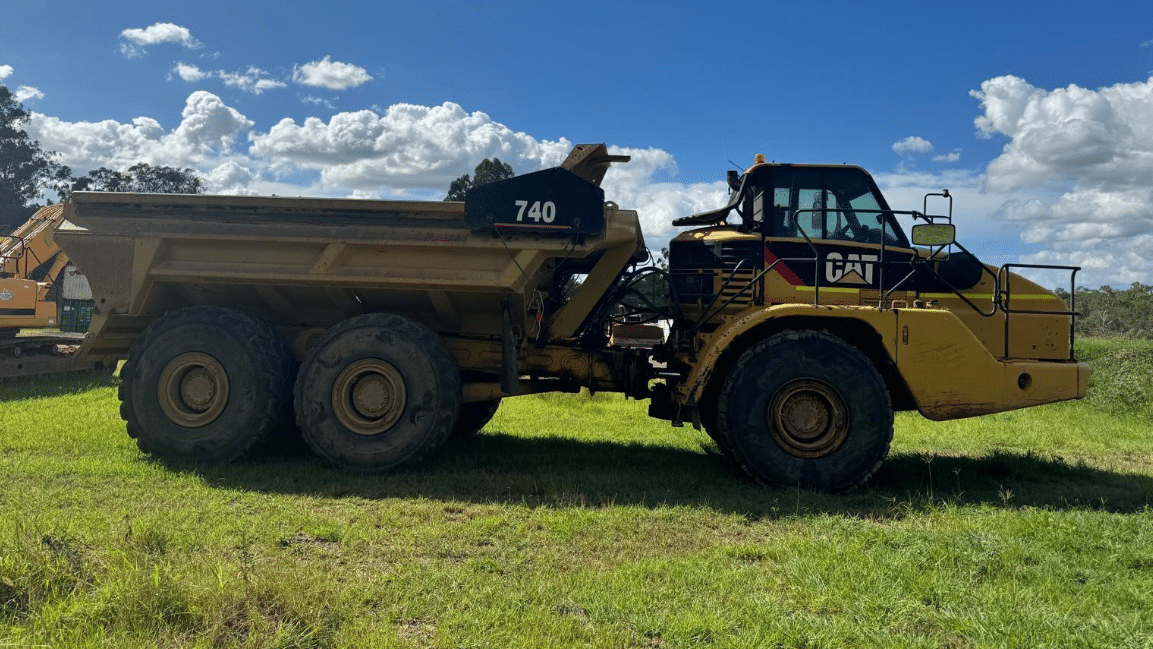 2005 Used Caterpillar 740 Dump Truck