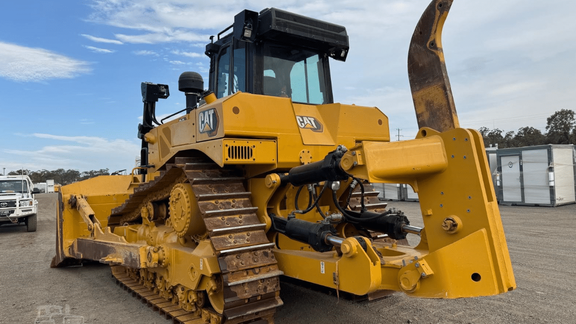 2023 Used Caterpillar D8 Bulldozers