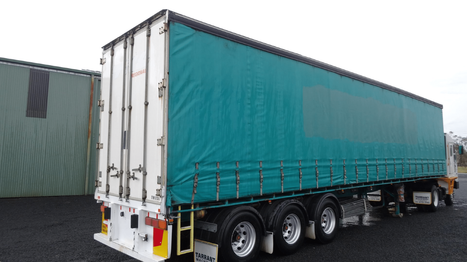 2005 Used Maxitrans Curtainsider