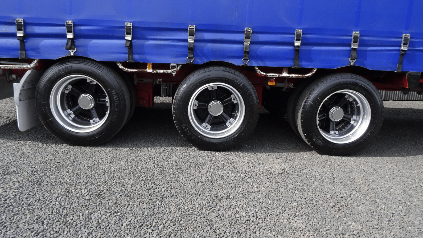 2005 Used Vawdrey Curtainsider