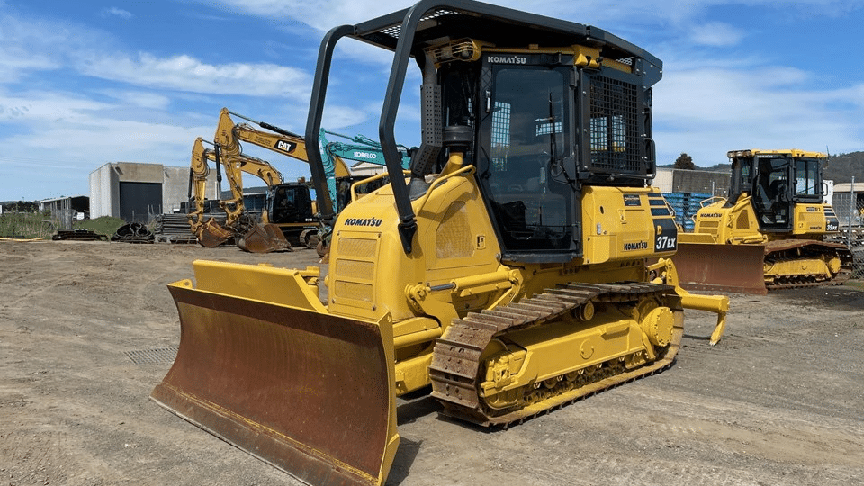 Used Komatsu D37EX Bulldozers