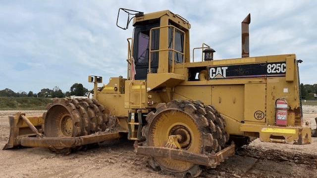 1989 Used Caterpillar 825C Roller Compactors