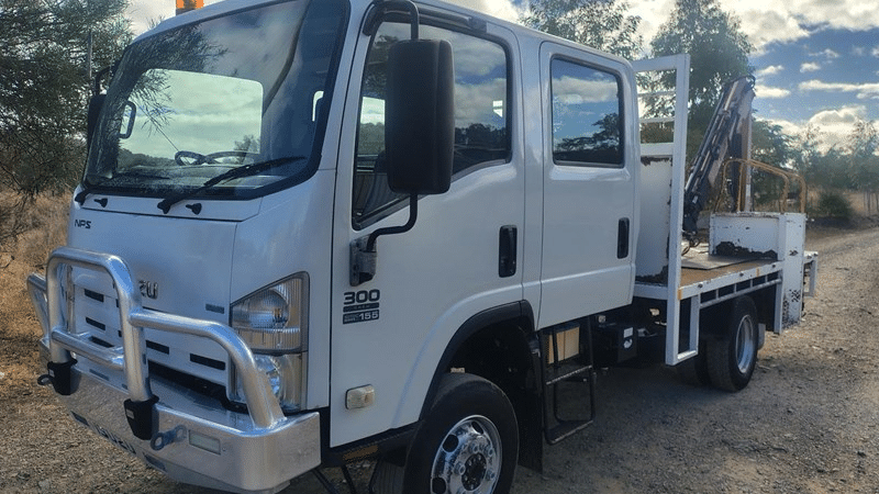 2012 Used Isuzu N-Series Crane Truck