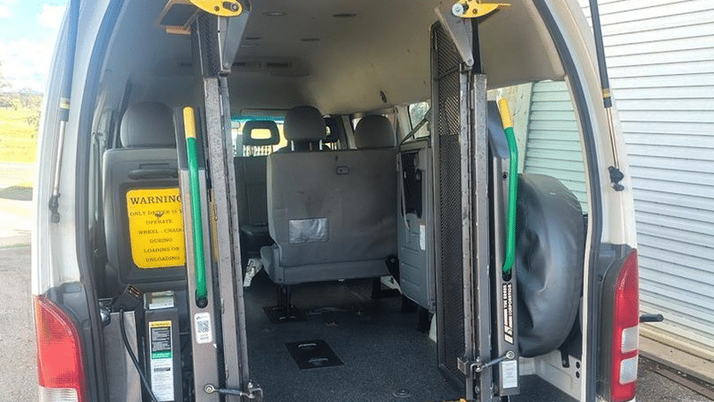 2009 Used Toyota HIACE Bus