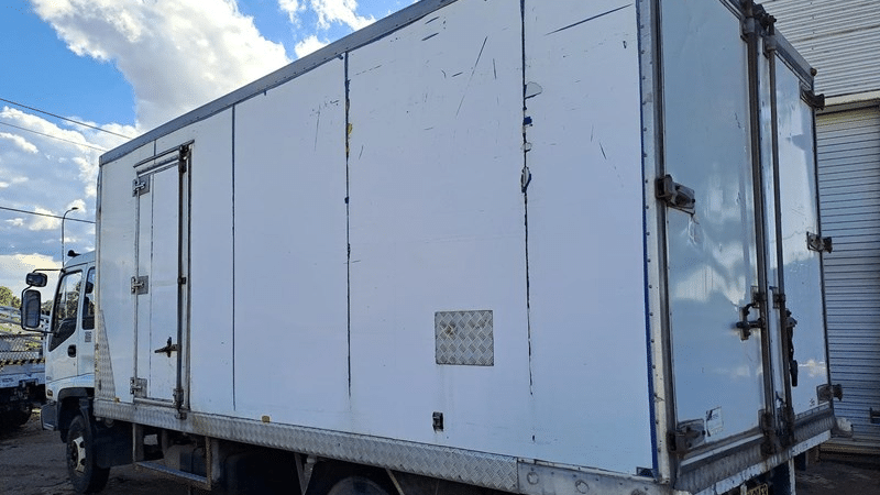 2006 Used Isuzu F-Series Refrigerated Truck