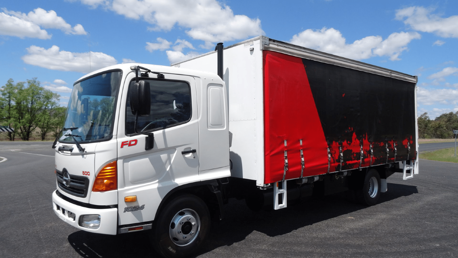 2004 Used Hino HINO FD Curtainsider