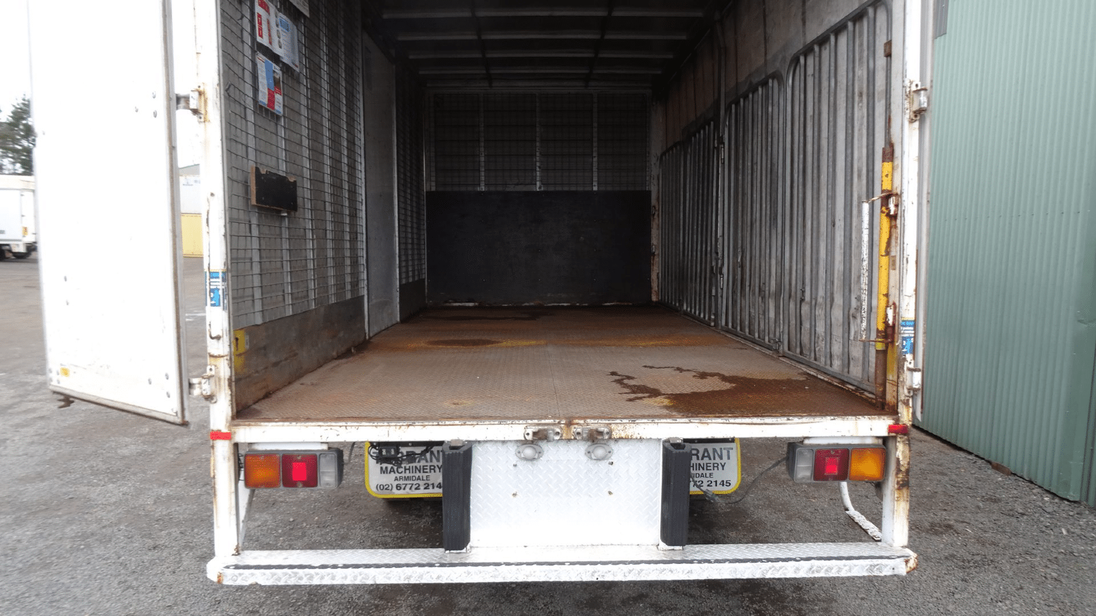 2008 Used Mitsubishi Fighter Curtainsider
