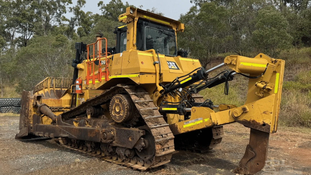 2017 Used Caterpillar D9T Bulldozers