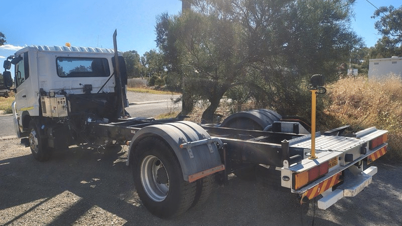 2012 Used UD 17-280 Tray