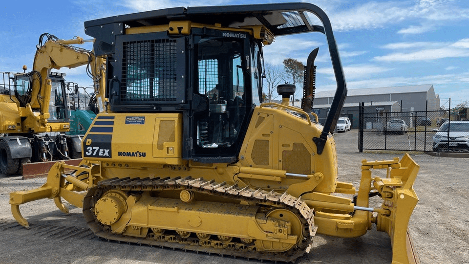 Used Komatsu D37EX Bulldozers