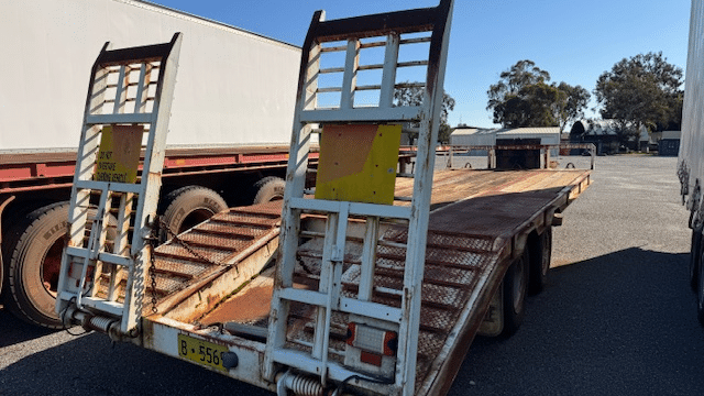 1998 Used Tag Trailer