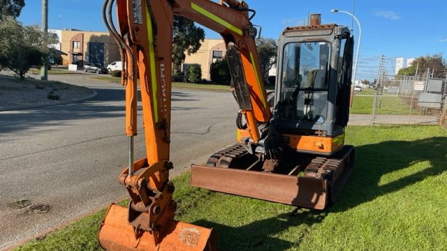 2010 Used Hitachi ZAXIS40 Excavators