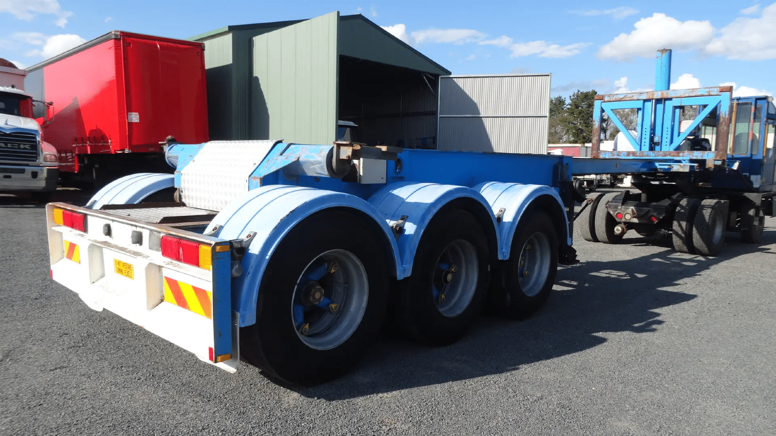 1993 Used Barker Skeletal Trailer