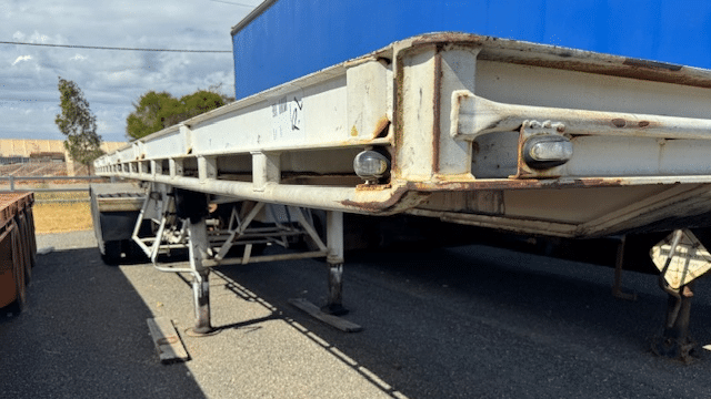 2001 Used Vawdrey A Trailer