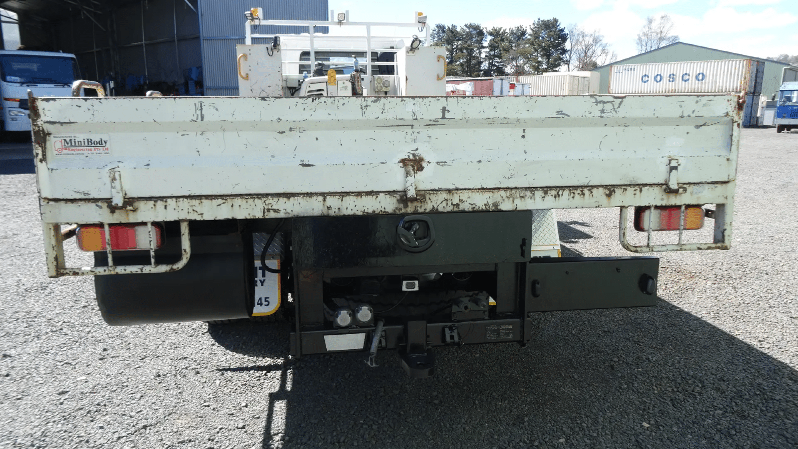 2017 Used Mitsubishi Fighter Tray