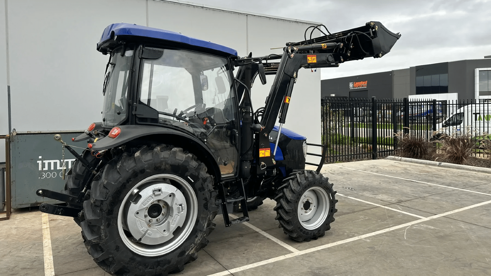 2025 New LOVOL M704 TB-3 Tractor