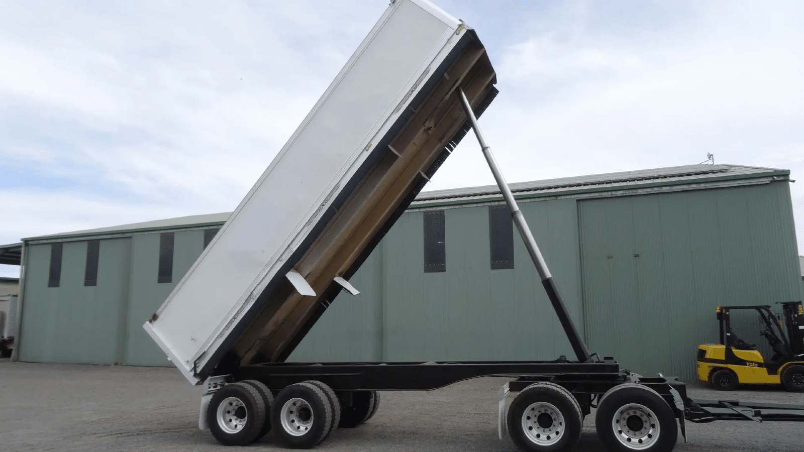 2007 Used Hamelex White Chassis Tipper