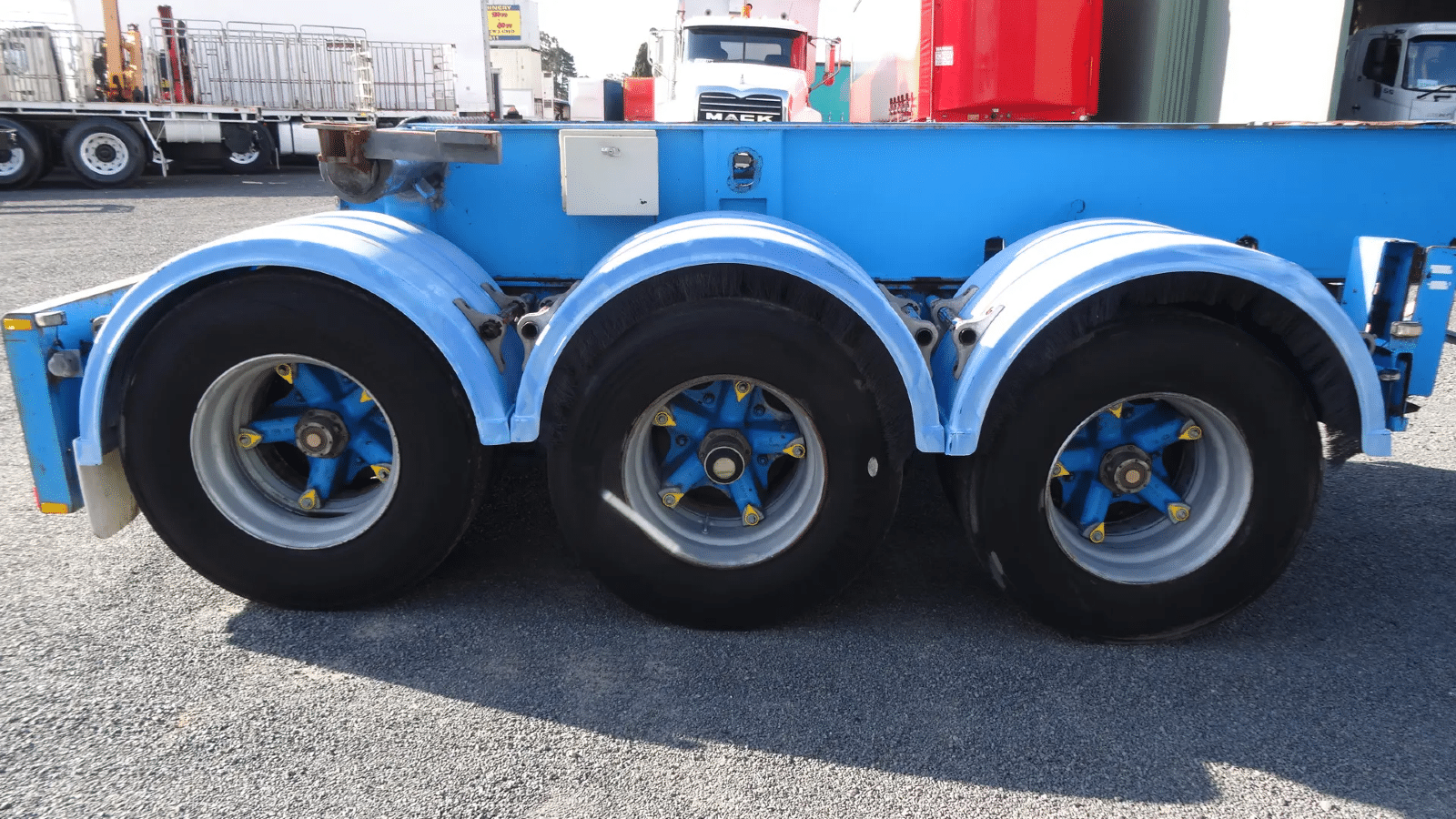 1993 Used Barker Skeletal Trailer