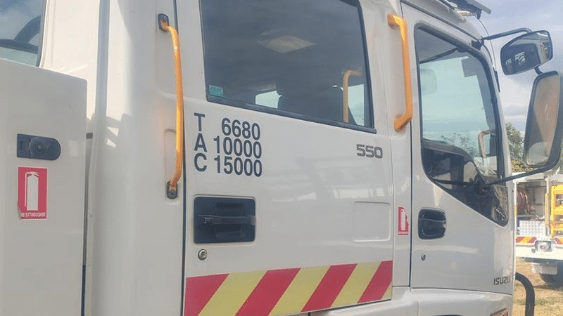 2006 Used Isuzu F-Series Tray