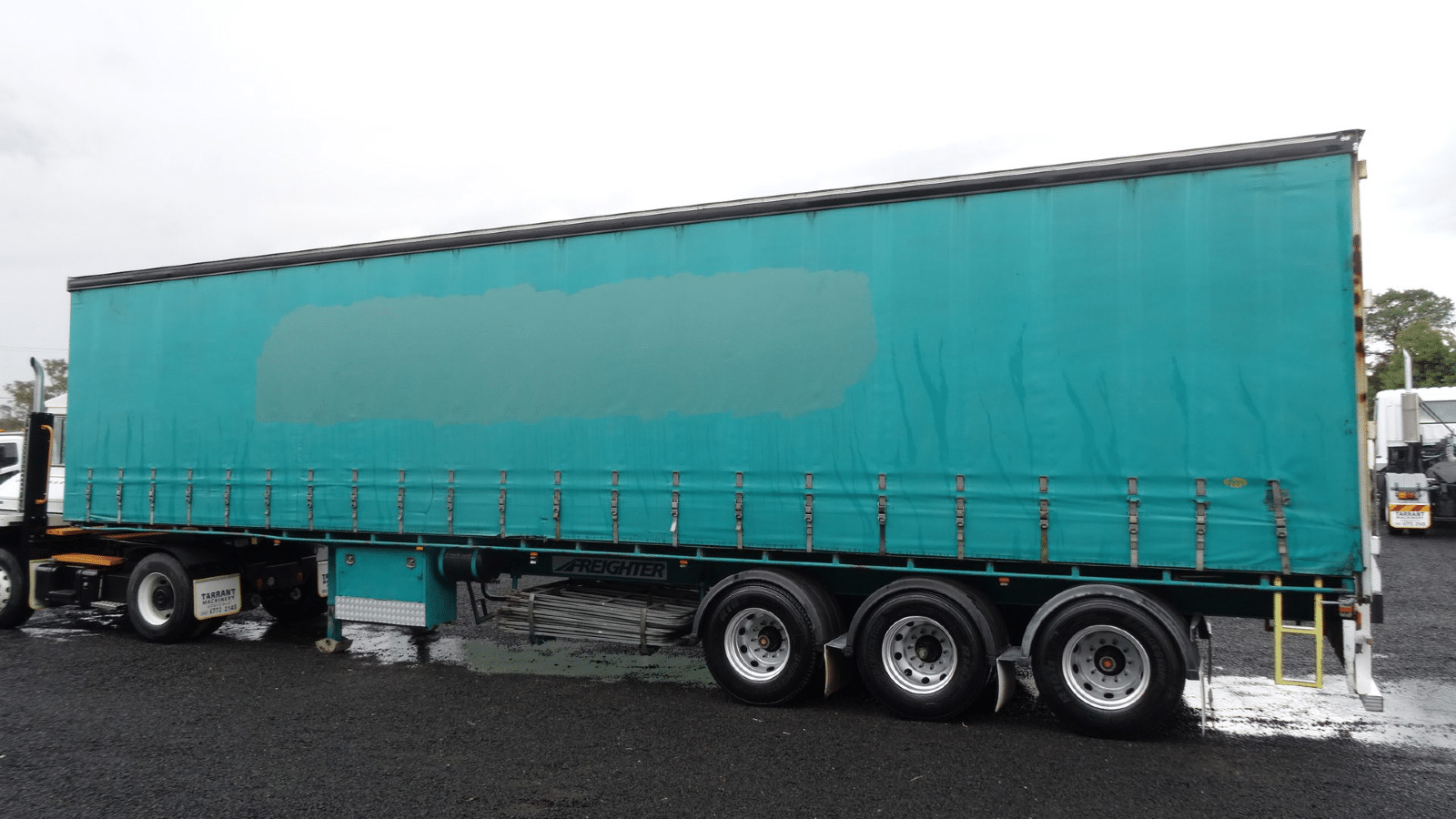 2005 Used Maxitrans Curtainsider