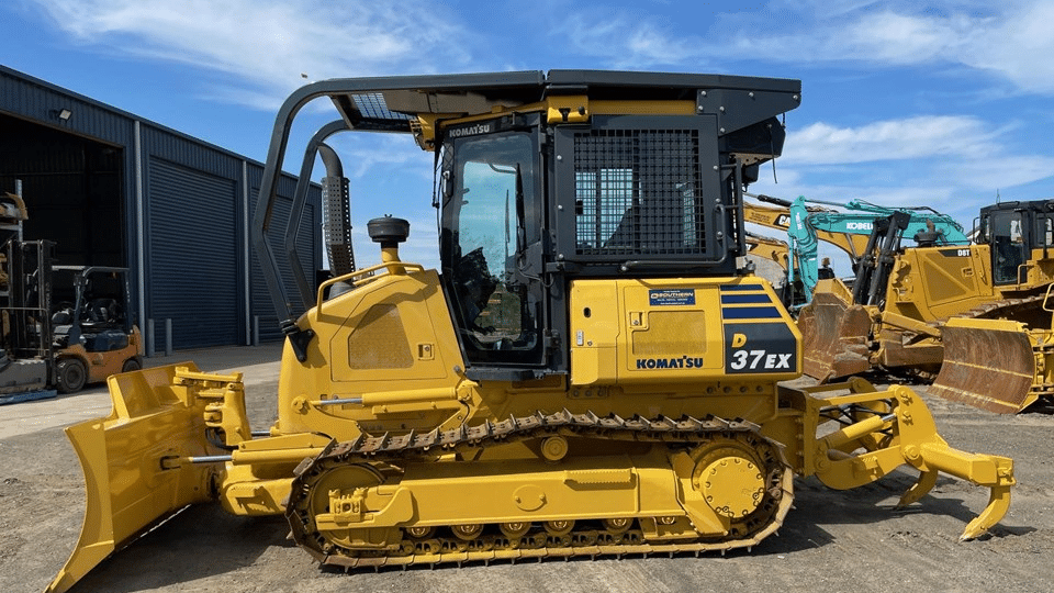 Used Komatsu D37EX Bulldozers