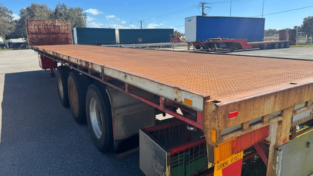2008 Used Maxitrans Flat Top