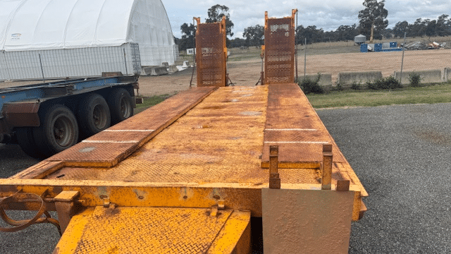 Used Boomerang Tag Trailer