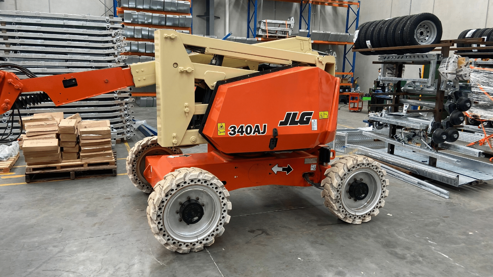 Used Jlg 340AJ Boom Lifts
