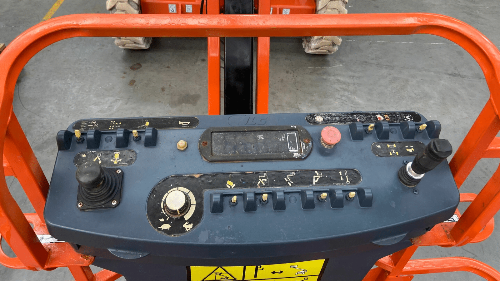Used Jlg 340AJ Boom Lifts