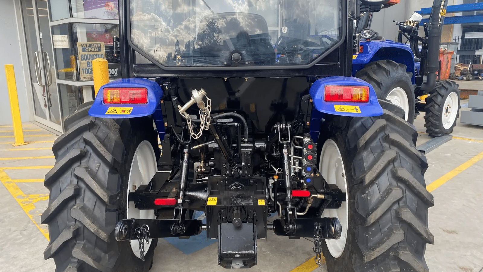 2025 New LOVOL M404 Tractor