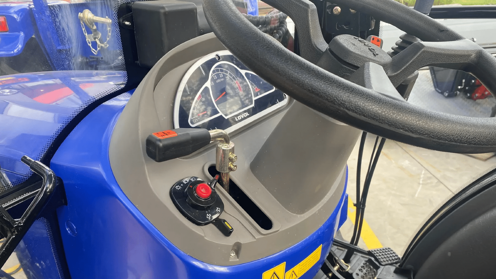 2025 New LOVOL M404 Tractor