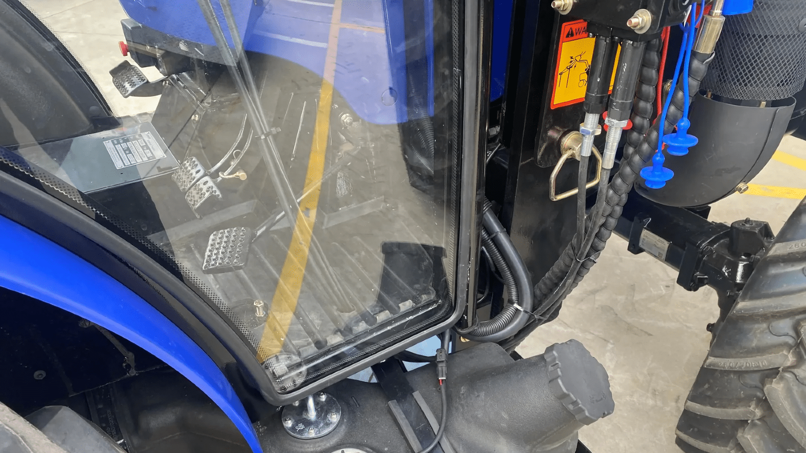 2025 New LOVOL M404 Tractor