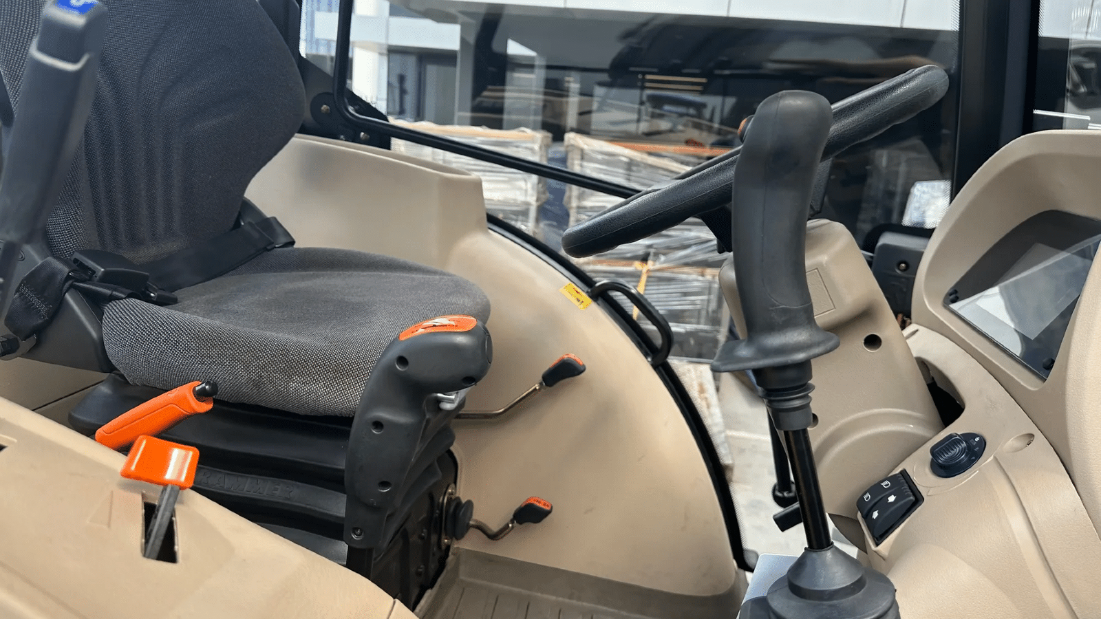 2025 New LOVOL P4100 Tractor